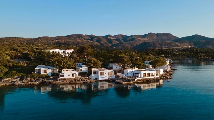 Minos Beach Art Hotel